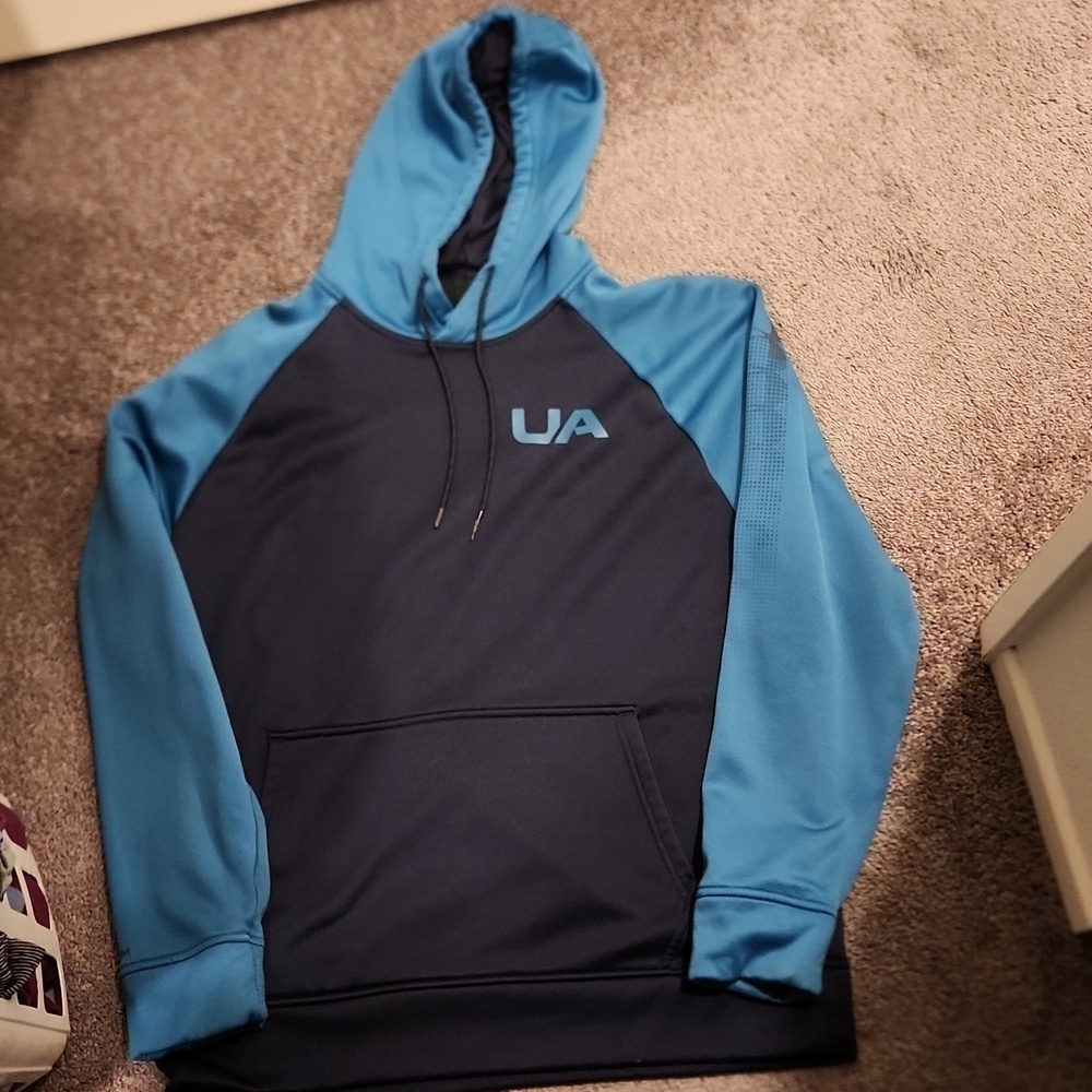 UnderArmour Hoddie